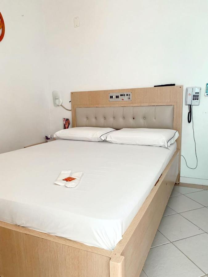 Lemonte Motel Бруски Екстериор снимка